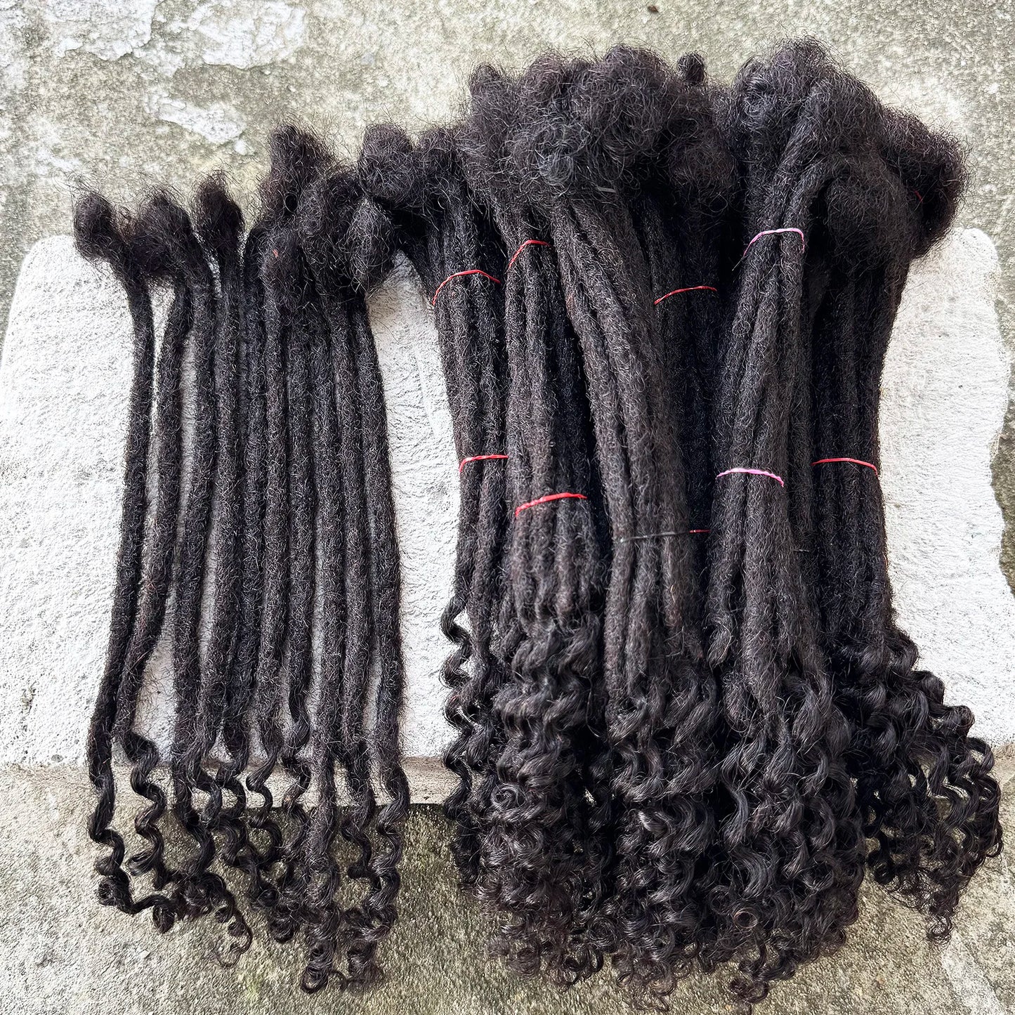8-14inch Human Hair Loc Extensions with Curly Ends 50 Strands Full Handmade Locs Dreadlock Extensions for Women/Men Can be Dyed